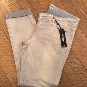 Gray Ankle Cropped Jeans with Cuffed Design